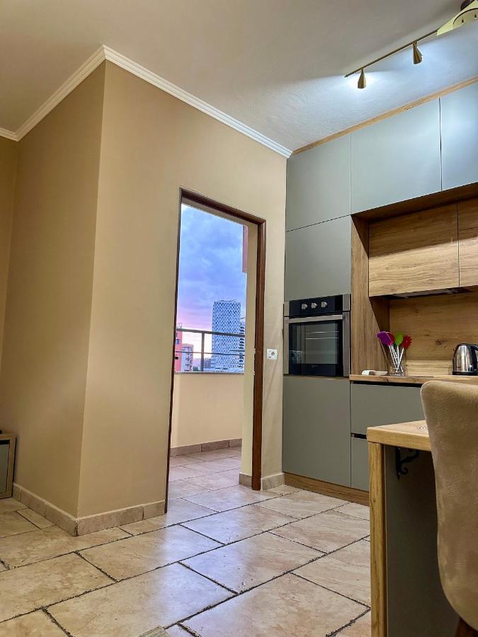 Amos City Center Apartment Tirana Exterior foto